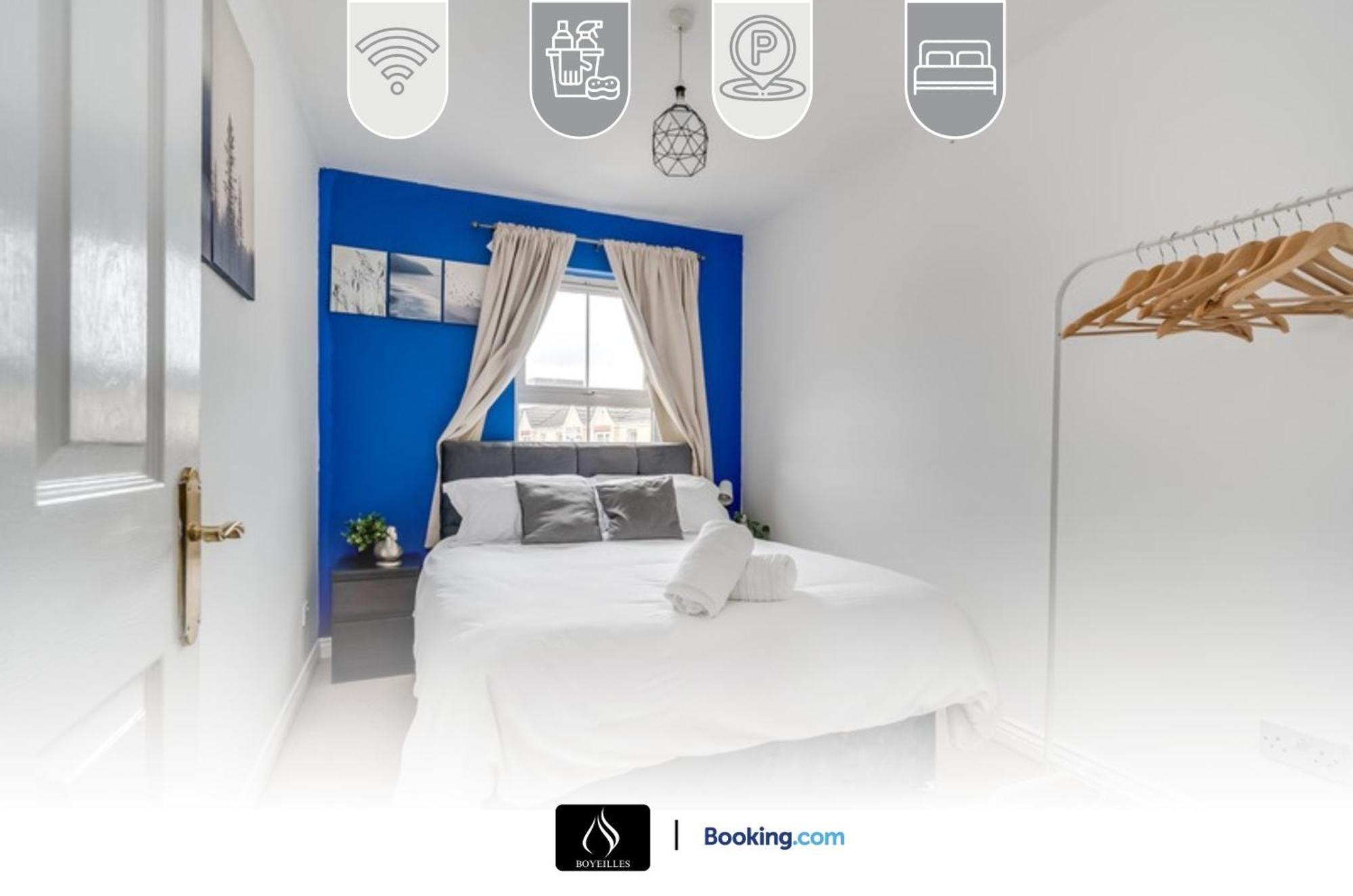 2 Bed House By Boyeilles Apartments Short Lets & Serviced Accommodation Belfast With Balcony & Free Parking Exteriér fotografie